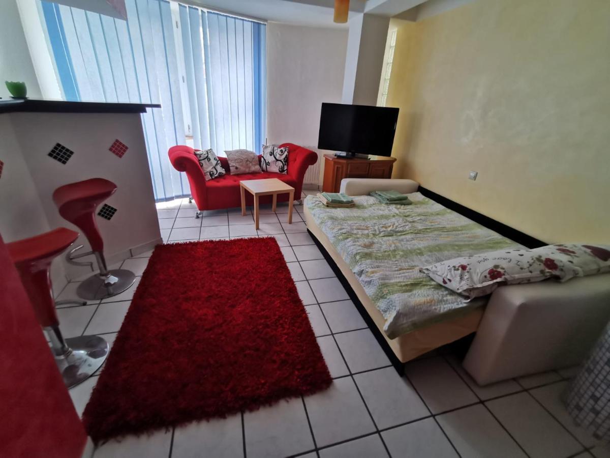 Hotel Fitness House With Garden Constanţa Exterior foto